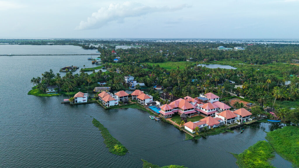 5 start resort in alleppey